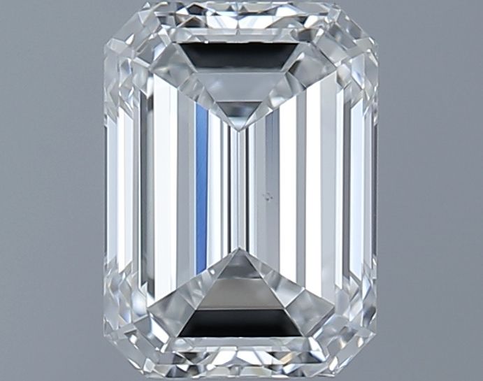 0.8ct Emerald E VS2 Natural Diamond