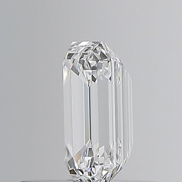 0.5ct Emerald E VVS2 Natural Diamond