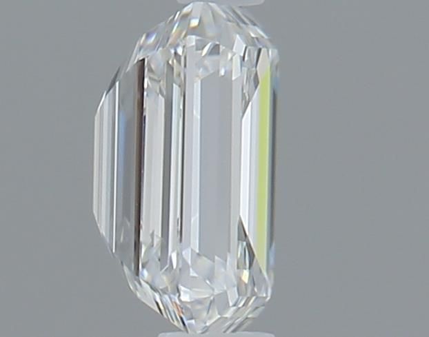 0.6ct Emerald E VS2 Natural Diamond