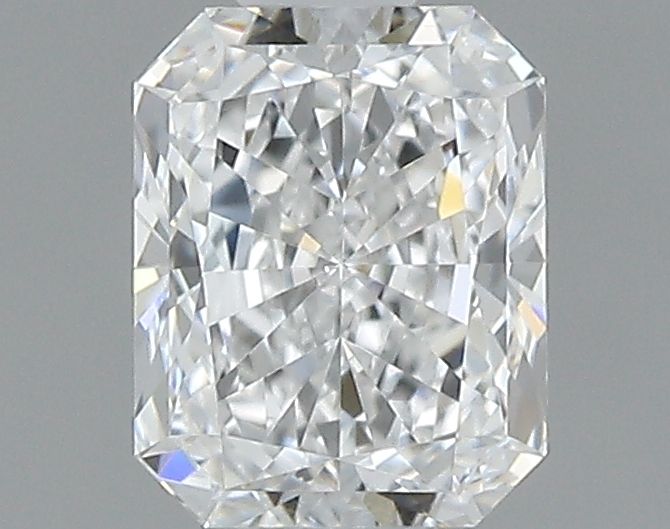 0.51ct Radiant E VVS2 Natural Diamond