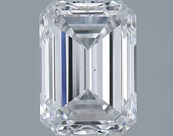 0.7ct Emerald E VS2 Natural Diamond