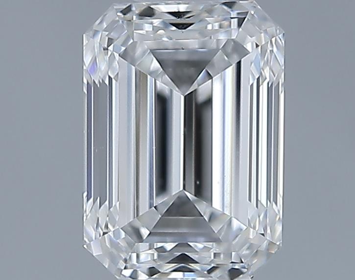 0.9ct Emerald F SI1 Natural Diamond