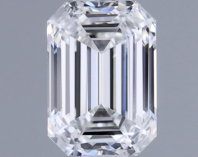 0.7ct Emerald F VVS1 Natural Diamond