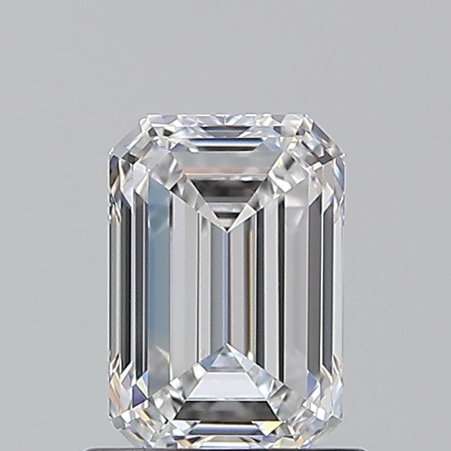 0.9ct Emerald D VVS1 Natural Diamond
