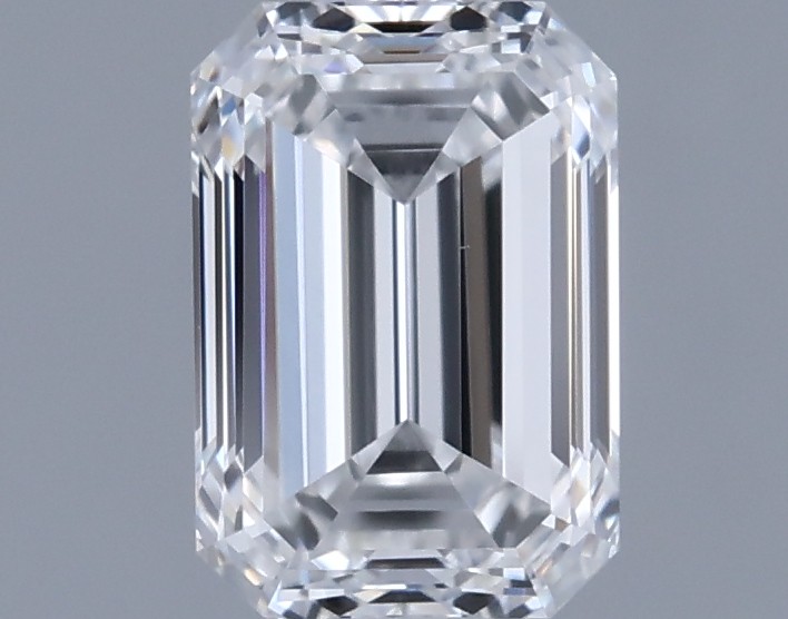 0.7ct Emerald E VVS1 Natural Diamond
