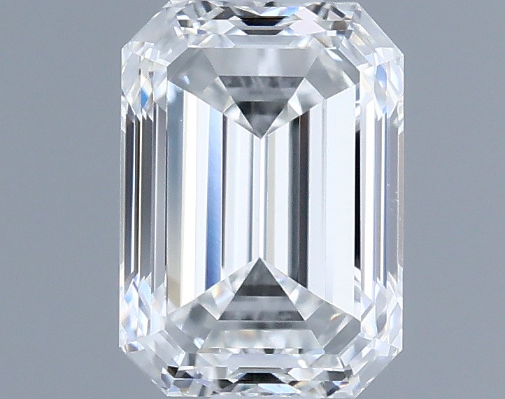 0.7ct Emerald F VVS2 Natural Diamond