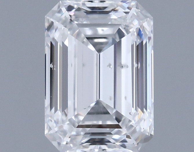 0.7ct Emerald E SI2 Natural Diamond