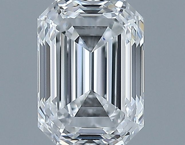 0.9ct Emerald E VVS1 Natural Diamond