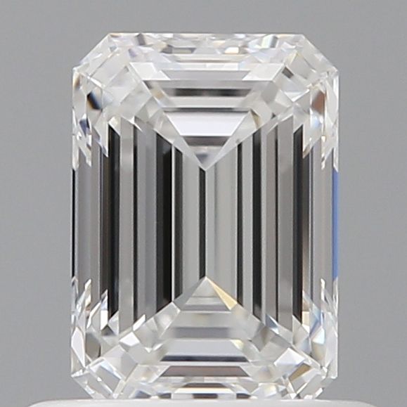 0.7ct Emerald E VVS2 Natural Diamond