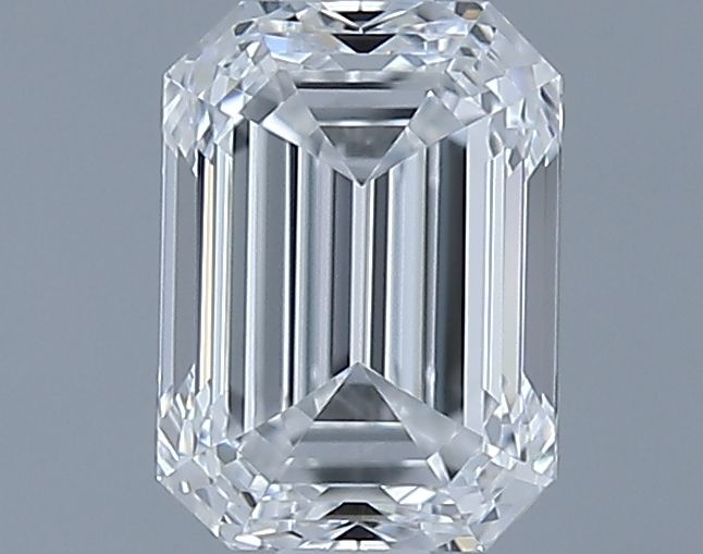 0.9ct Emerald E VVS2 Natural Diamond