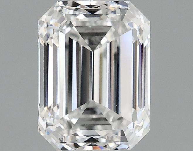 0.7ct Emerald E VVS1 Natural Diamond