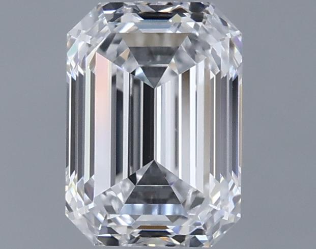 0.7ct Emerald E VS2 Natural Diamond