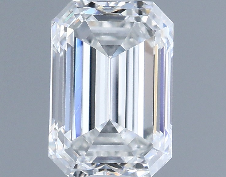 0.7ct Emerald F VVS1 Natural Diamond