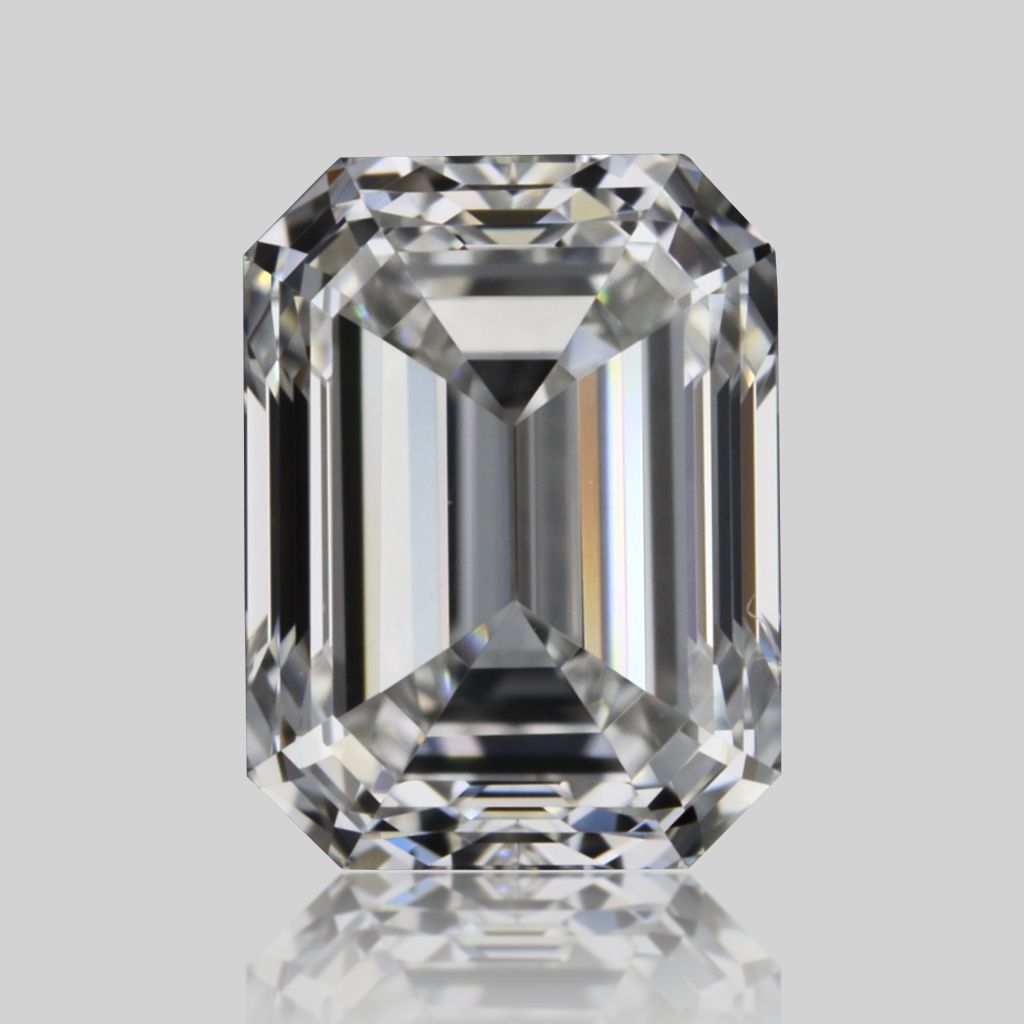 0.7ct Emerald F VVS2 Natural Diamond