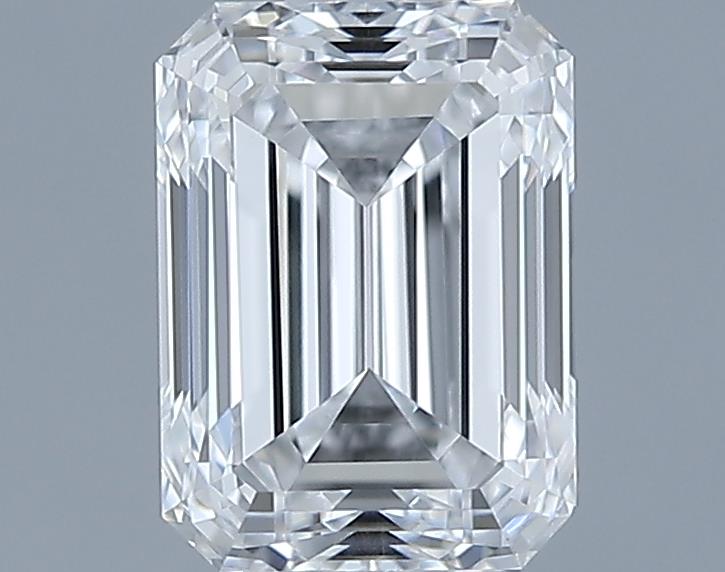0.7ct Emerald D VVS2 Natural Diamond