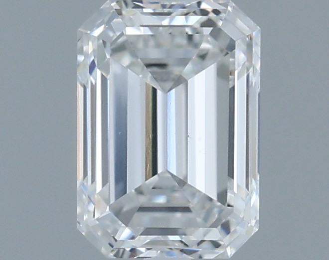 0.7ct Emerald F VS2 Natural Diamond