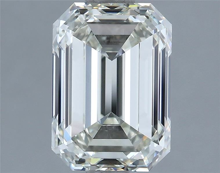 2.51ct Emerald J VVS1 Natural Diamond