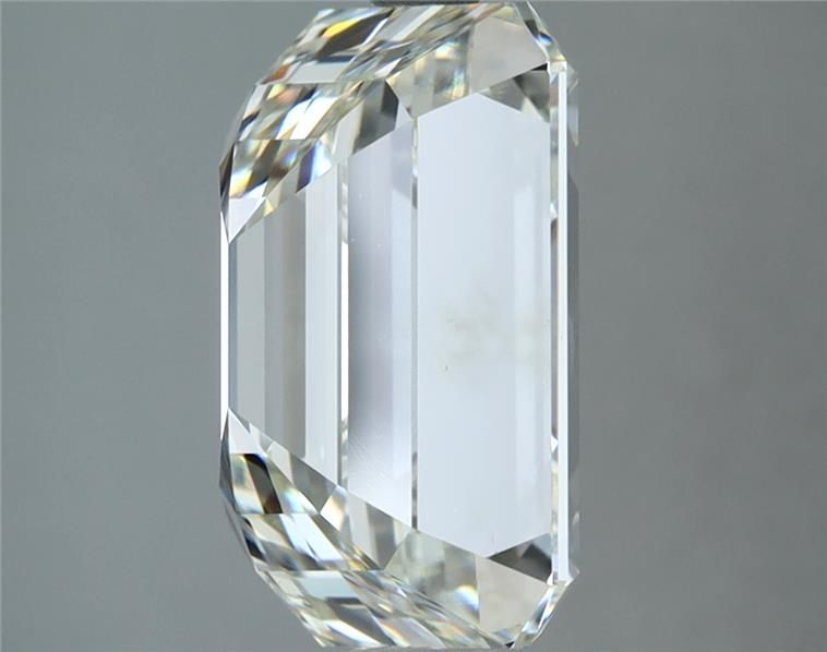 5.03ct Emerald I SI1 Natural Diamond