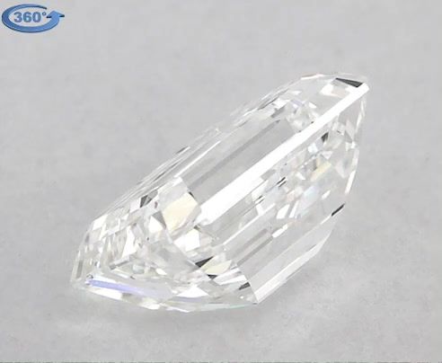 0.9ct Emerald F VVS2 Natural Diamond