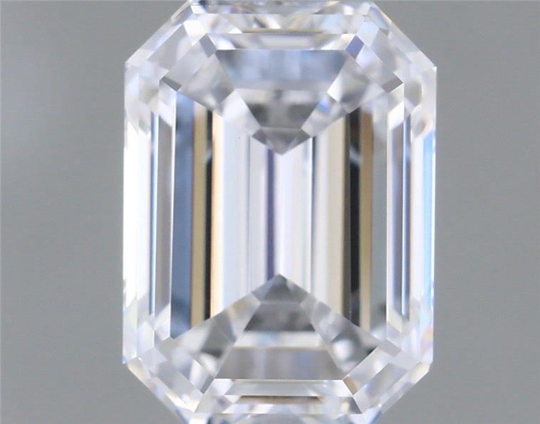 0.9ct Emerald D VS1 Natural Diamond