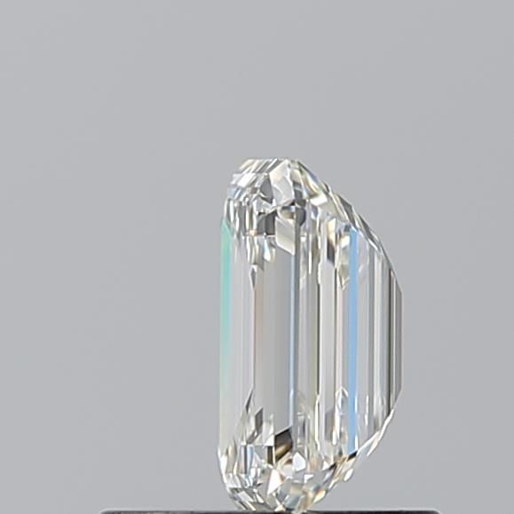 0.7ct Emerald I VVS1 Natural Diamond