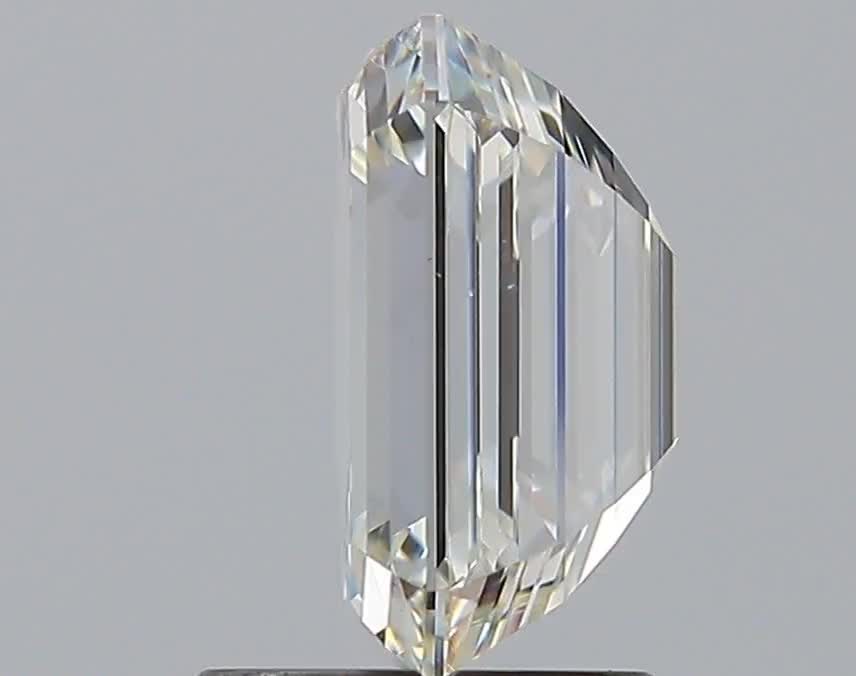 2.01ct Emerald I VS2 Natural Diamond