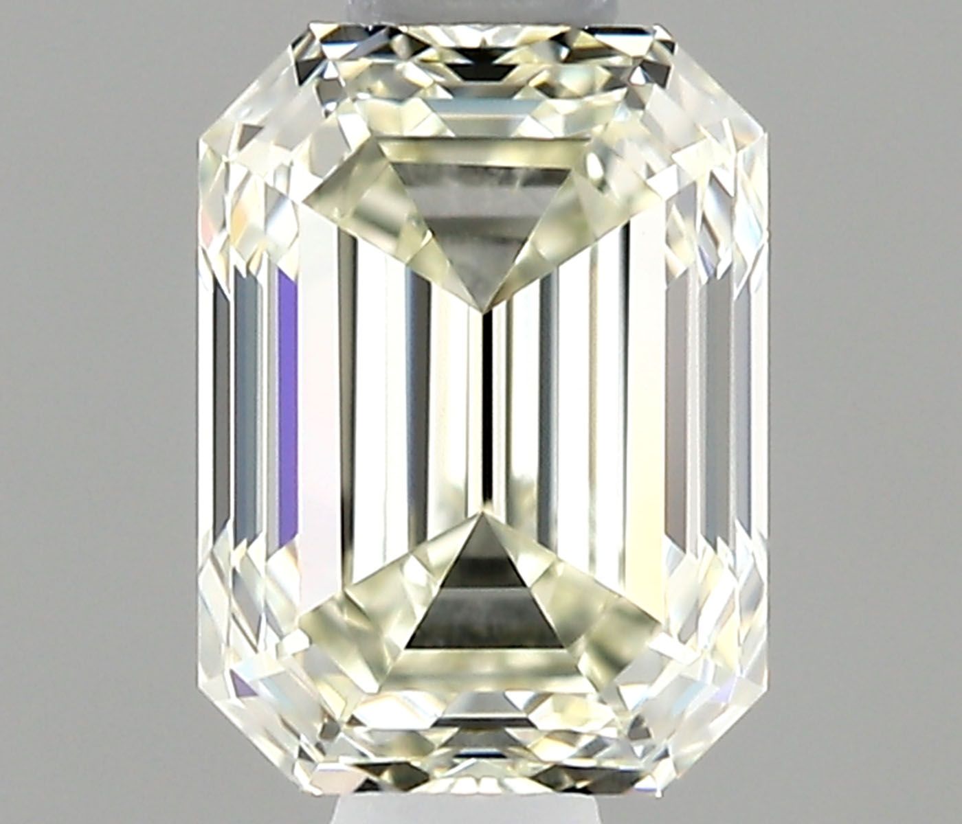 0.7ct Emerald J IF Natural Diamond