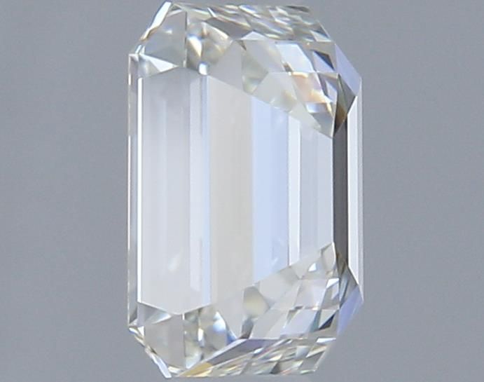 0.7ct Emerald J VVS1 Natural Diamond