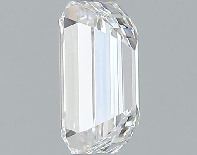 0.7ct Emerald E VVS1 Natural Diamond