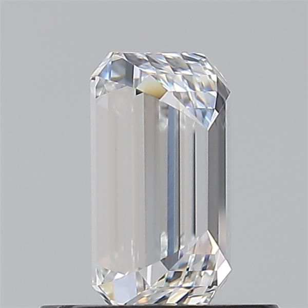 0.7ct Emerald E VVS2 Natural Diamond