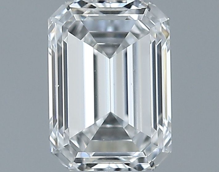 0.7ct Emerald E VS2 Natural Diamond