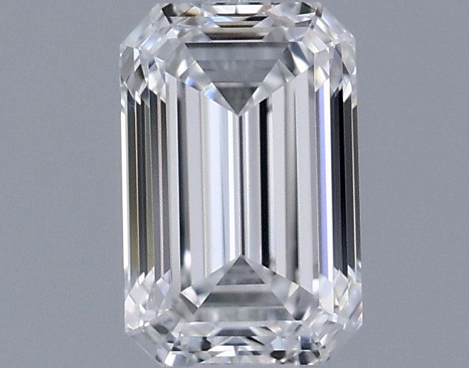 0.5ct Emerald E VVS2 Natural Diamond