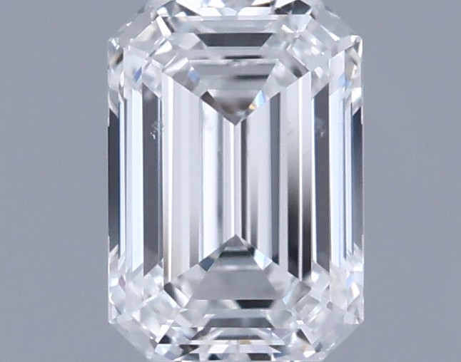 0.7ct Emerald F VS2 Natural Diamond