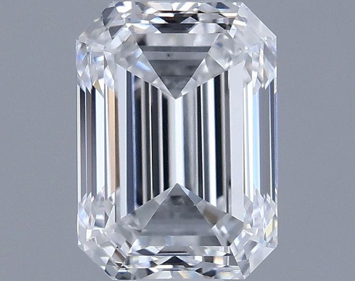 0.7ct Emerald E VVS2 Natural Diamond