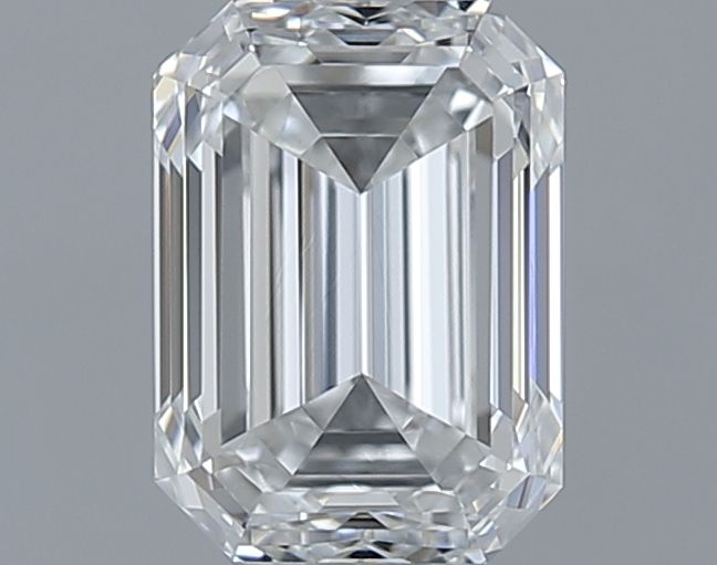 0.9ct Emerald F VVS2 Natural Diamond