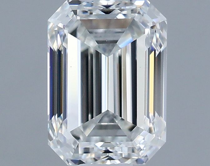 0.7ct Emerald G VS2 Natural Diamond