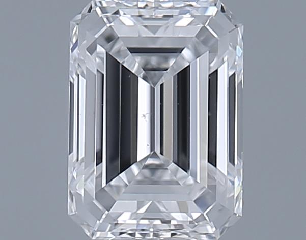 0.7ct Emerald E VS2 Natural Diamond
