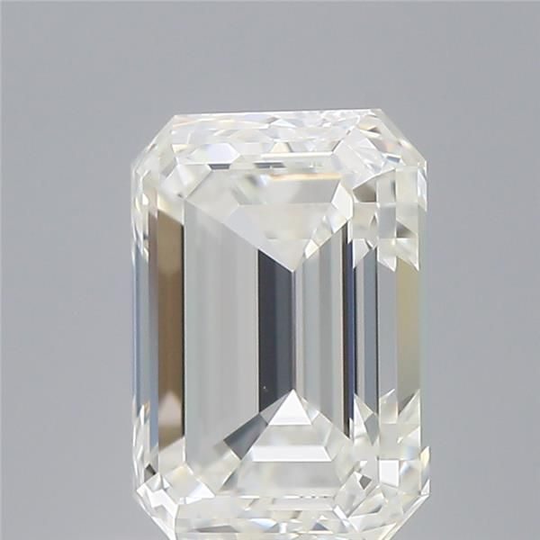 0.9ct Emerald F VVS2 Natural Diamond