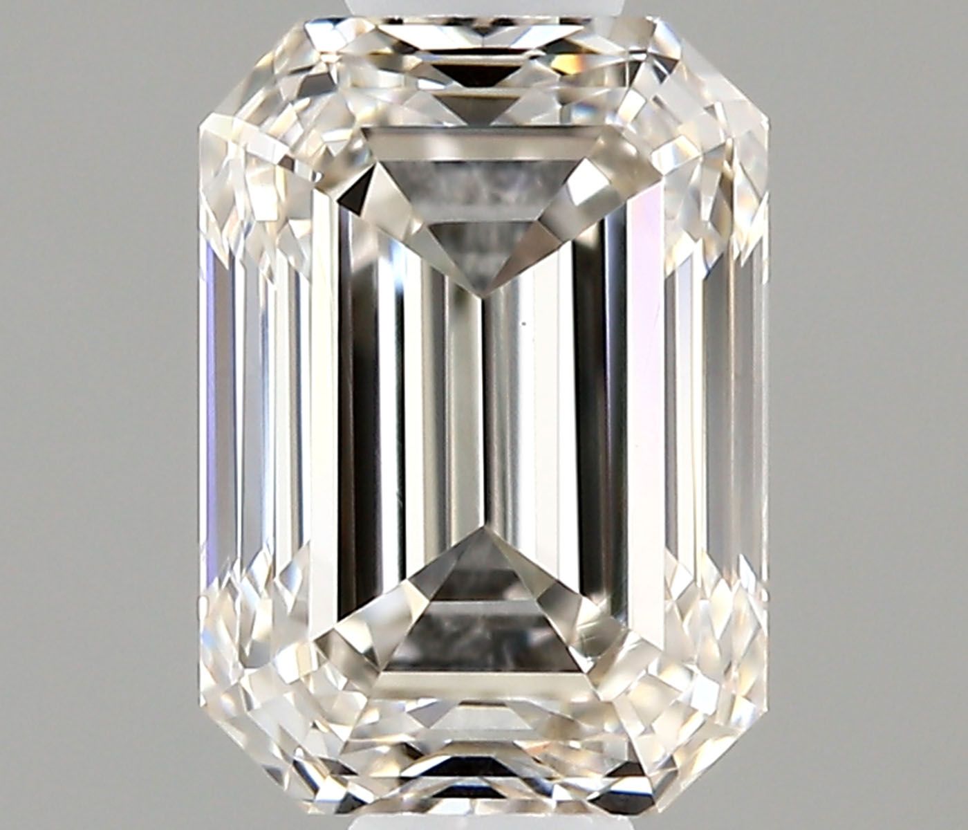 0.7ct Emerald I VVS2 Natural Diamond