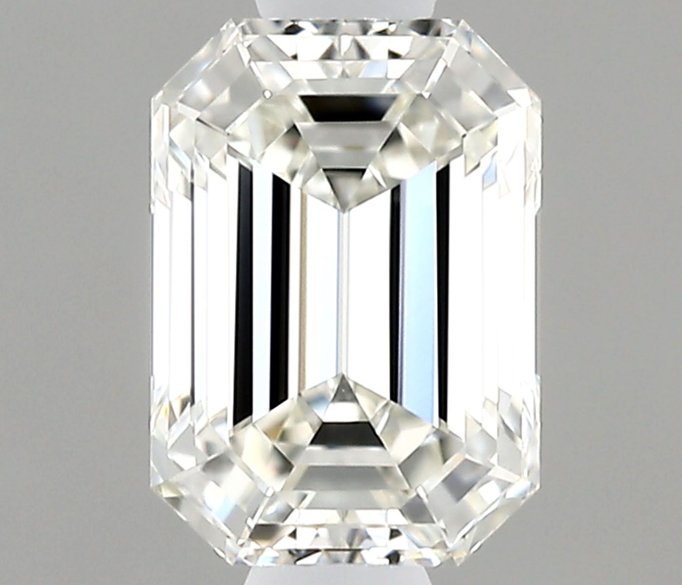 0.82ct Emerald H VVS1 Natural Diamond