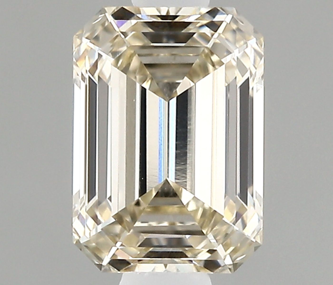 0.83ct Emerald K IF Natural Diamond