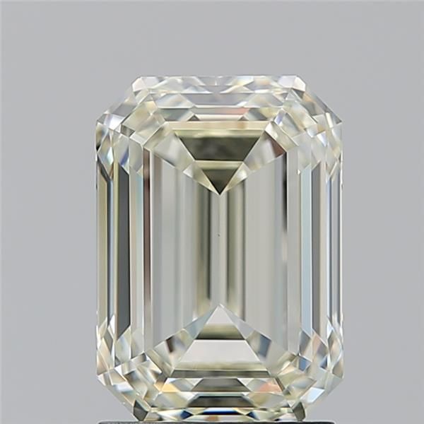 2.24ct Emerald K VVS2 Natural Diamond