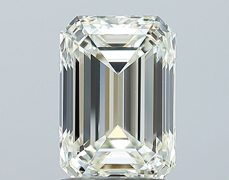 1.8ct Emerald I VVS2 Natural Diamond