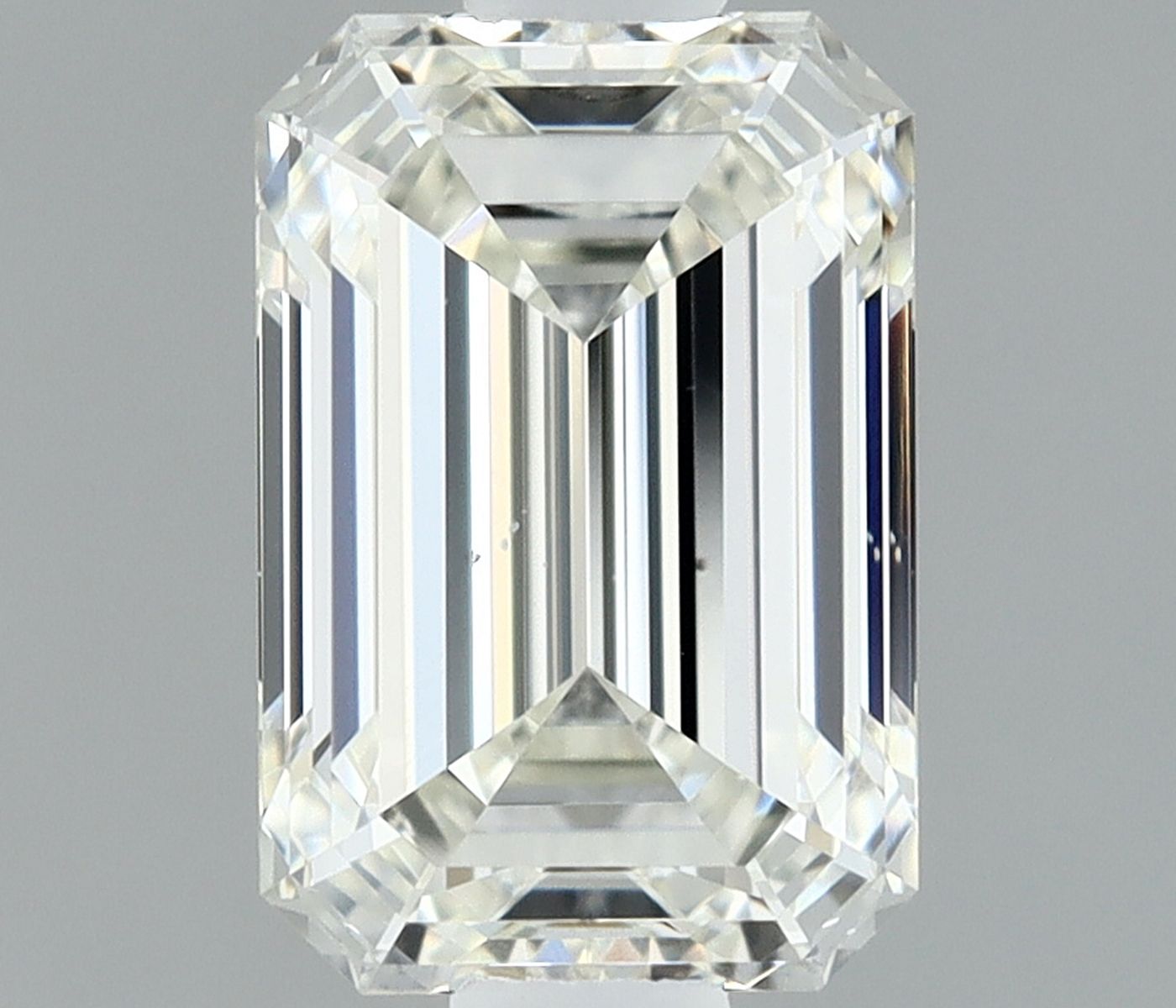 0.7ct Emerald I VS2 Natural Diamond