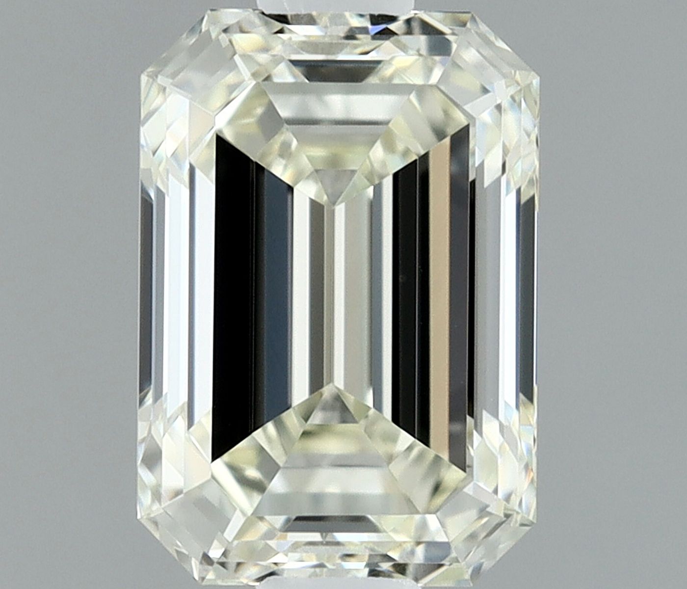 0.71ct Emerald K VVS1 Natural Diamond
